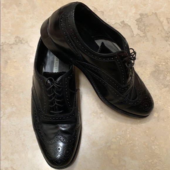florsheim black wingtips